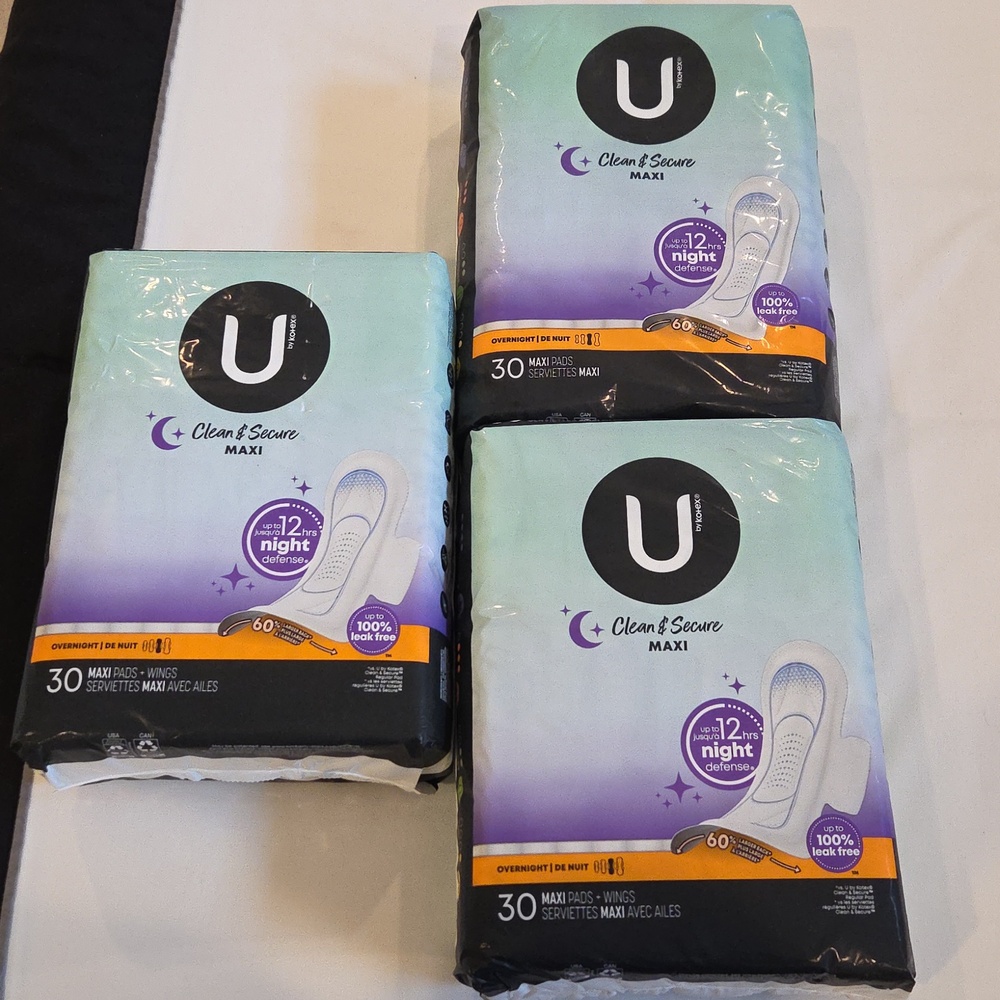 U by Kotex NEW IN PACKAGING Overnight Maxi Pads with Wings - 3 PACKS OF 30 (90)